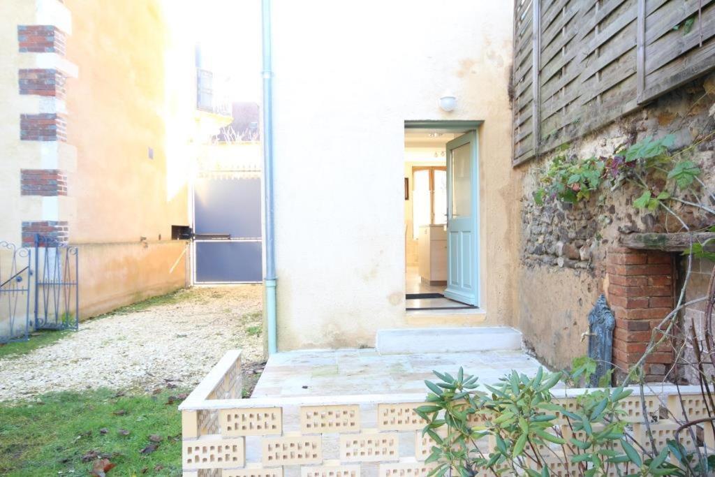 La Maison D'A Cote Saint-Amand-en-Puisaye Kültér fotó