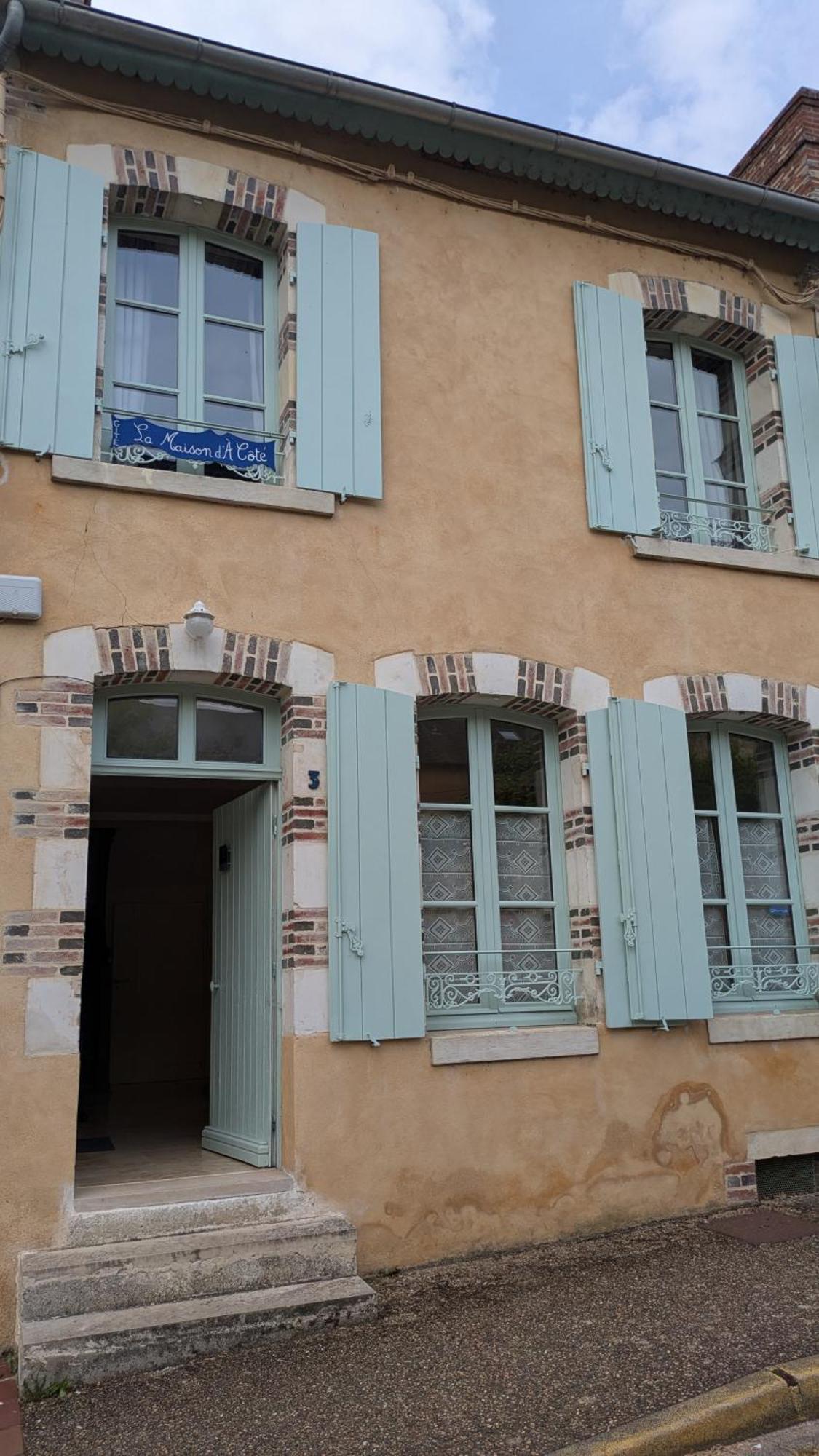 La Maison D'A Cote Saint-Amand-en-Puisaye Kültér fotó